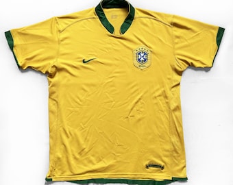 Brazil  2004 Home football shirt soccer jersey size M