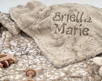 Personalized Baby boy Blanket Cheetah Print Minky Custom Name Baby Shower Gift Newborn Girl Boy Plush Safari Nursery Animal Print Soft Throw