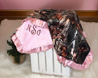 Personalized Camo Blanket Baby girl deer minky blanket custom woodland girl baby gift deer newborn baby gift for new mom for camo nursery