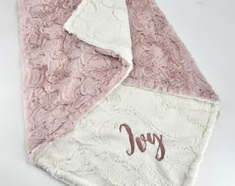 Personalized pink baby blanket girl minky Blanket for Newborn baby gift handmade baby blanket with name embroidery custom gift for infants