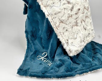 Teal Baby Blanket Personalized Gift Embroidered Name Custom Design Luxury Minky Sherpa Backing Soft Fabric Nursery Decor Newborn Wrap Plush