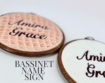 Embroidery Nursery Sign Hospital Welcome Baby Announcement Display Decoration Bassinet Nameplate Custom Design Fabric Art Wall Name Hoop