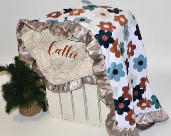 Floral Personalized minky baby blanket with satin Neutral floral Baby girl blanket New baby gift Soft baby blankets for girls boho baby