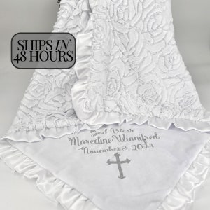 Regalo de bautismo para niña, manta de minky personalizada para bebé, regalo de bautizo floral, regalo de ahijada personalizado, regalo de dedicación para bebé recién nacido personalizado