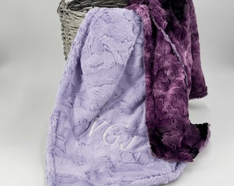 Personalized minky blanket for girl baby gift cust - Version 2