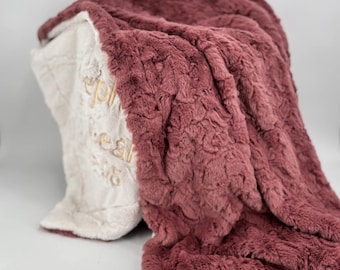 Personalized Minky Blanket Custom Throw Afghan Cozy Double Sided Plush Fabric Cedar Bedroom Accessory Elegant Home Design Embroidered