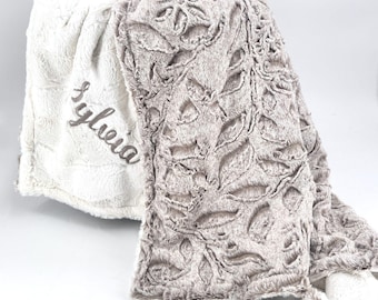 Personalized Girl Baby Blanket Custom Name Embroidered Gift Girl Neutral Floral Newborn Soft Minky Nursery Keepsake Item Toddler Throw