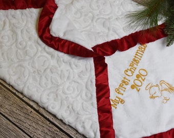 First Christmas baby blanket- Personalized White blanket in red, white and gold, baptism blanket for baby girl or baby boy