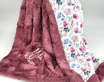 Personalized Baby Blanket with Name Embroidered Comfort Newborn Wrap Floral Design Nursery Decor Infant Room Security Blanket Mink Material