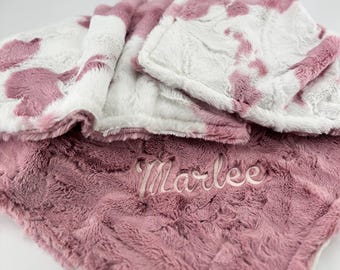 Personalized Blanket Custom Name Gift Newborn Baby Blanket Western Minky Throw Soft Cowhide Nursery Bedding Toddler Crib Cow Girl Baby