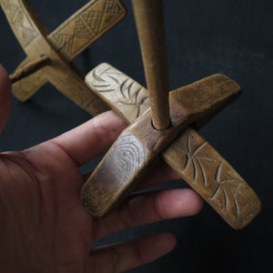 Antieke Anatolische houten spindels
