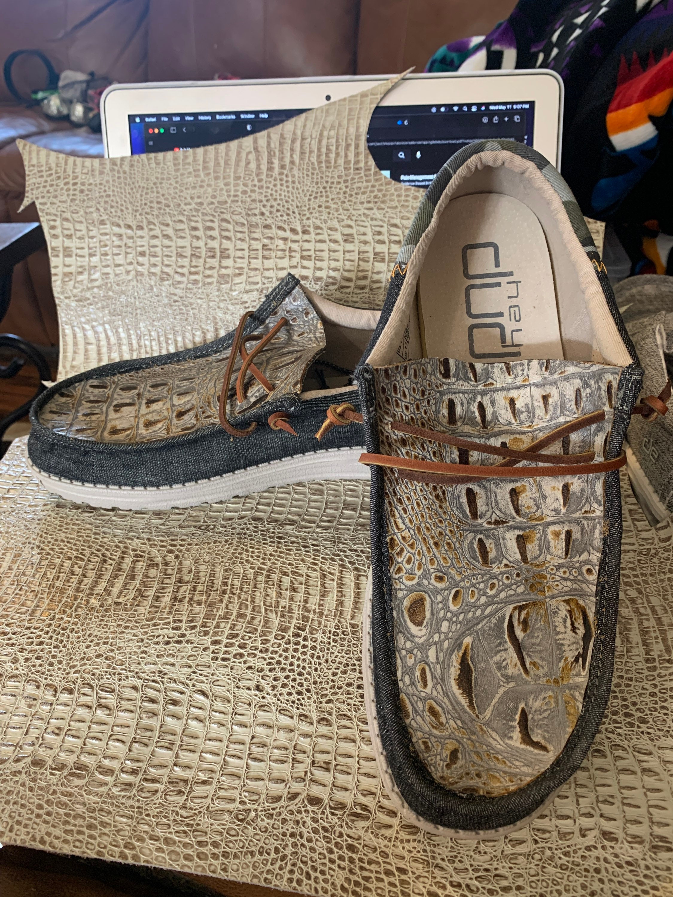 Mens Alligator Customized Hey Dude - Etsy