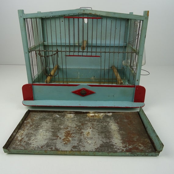 Vieille Cage Oiseau En Bois Vintage Et Abreuvoir Ancien Verre Décoration De Véranda Avec Fleurs Séchées Et Oiseau Shabby Chic Champêtre