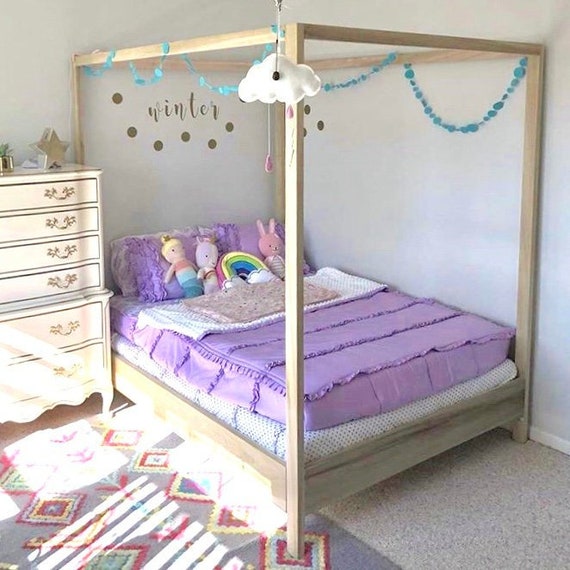 full size canopy bed with trundle