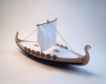 Schwimmfähiges Wikinger Schiffsmodell, Drakkar Langboot aus Holz (38 cm)