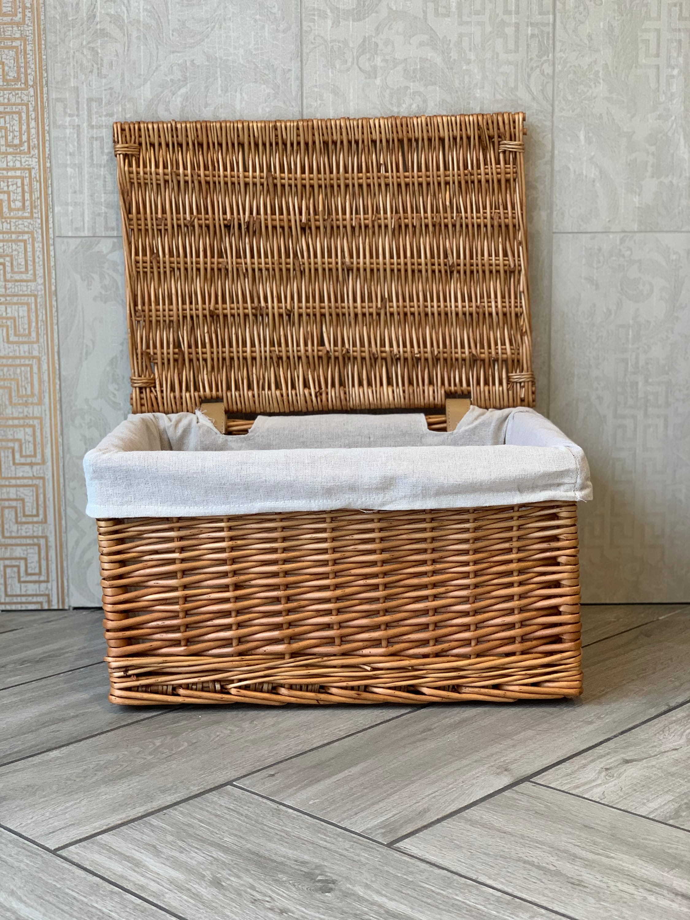 New Large Wicker Natural Style Basket With Lid and Lining Etsy UK