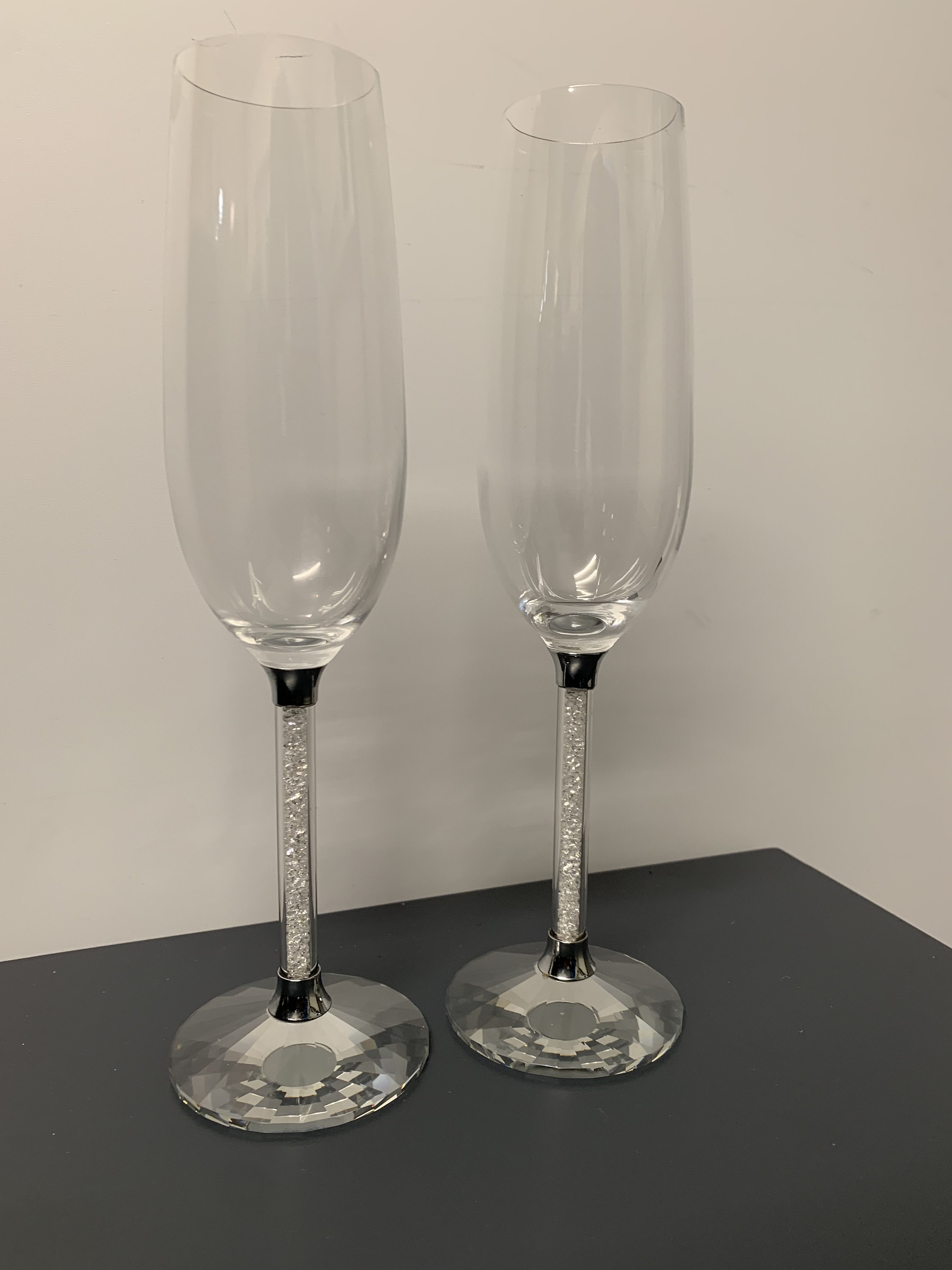 2 x Diamante Champagne Flutes With Diamond Cut Bases In Gift Etsy