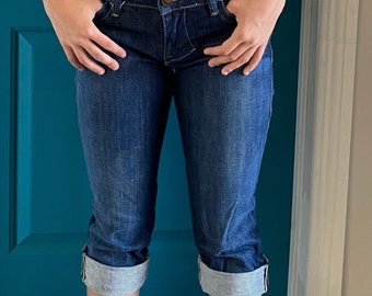 William Rast Capri Bella Jeans, como nuevos pero vintage, tiro bajo, cremallera con botón Tamaño de mujer 26 con un poco de estiramiento