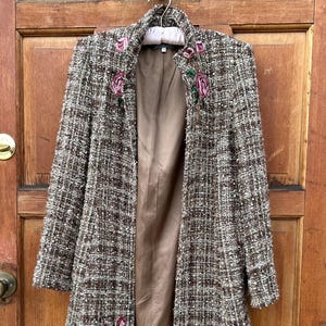 Vintage Paris Designer Stunning Woman&#39;s Coat, Serena Kay, Paris France, Browns & Taupes w Dusty Rose embroidery and a Sparkle