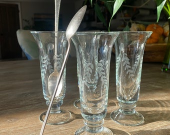 Antique Vintage Desert Parfait, Set of 4, Mint Condition, Glass with Etched Wheat Leaf Design, Farm House Style, Holliday Desert Glasses