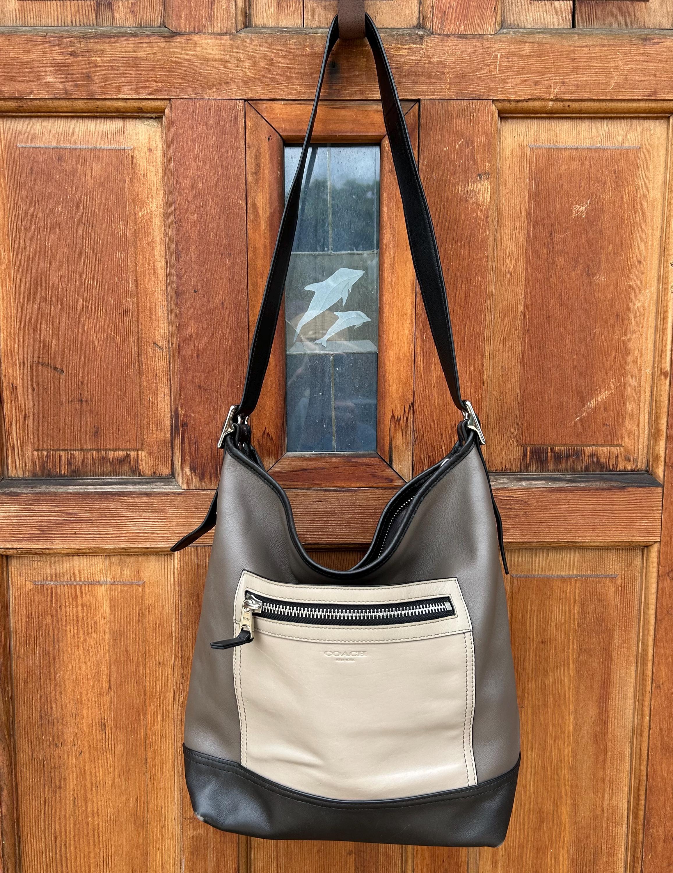 バッグ Coach Pocket Flap Legacy Satchel handbag Coach Legacy Satchel Bag - Etsy