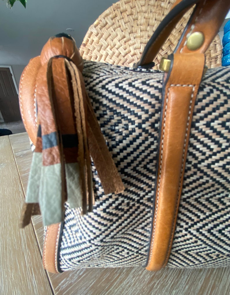 Vintage Fossil Dr Bag, Kendall, Tan Leather, Textile Woven, Satchel Bag, Dark Brown & Tan Herringbone w/ Leather Handbag image 2