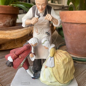Vintage Norman Rockwell Figurine, The Puppet Maker, Saturday Evening Post Cover Oct. 22, 1932 Limited Edition Number 343 image 2