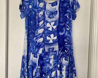 Vintage Jams Plumeria Dress Blue & White, Ocean Plumeria, Great Condition, Super Cute n Flirty On, Comfy, Size Med, From Hawaii