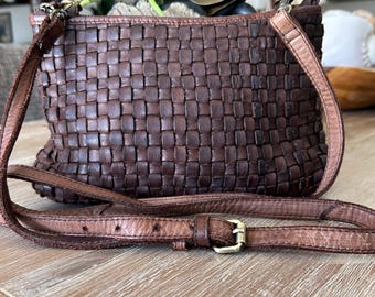 Martha Ponti, Portugal, Leather Crossbody Bag, Moroccan Style BoHo Slouchy Style purse
