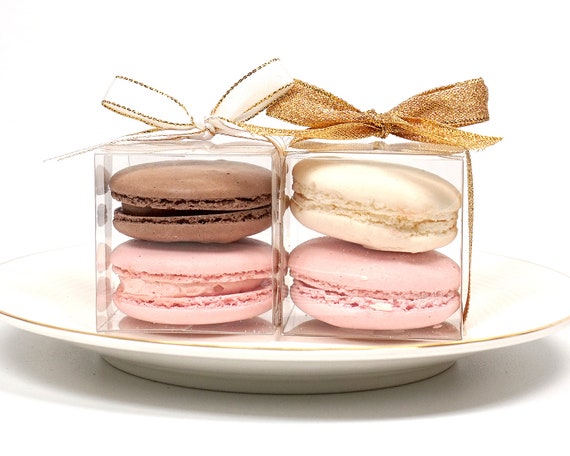 M... comme "macarons". 1