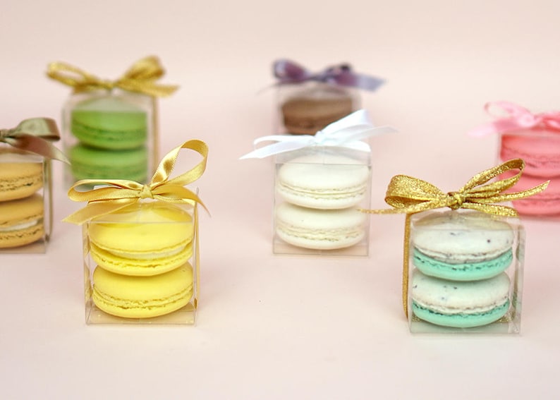 10 Sets of baby shower clear macaron packaging, gender neutral, baby shower favor, macaron favor, it's a girl, it's a boy, clear gift box image 8