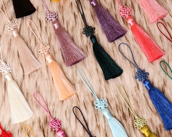 1 Korean tassel for hanbok norigae and gift wrapping