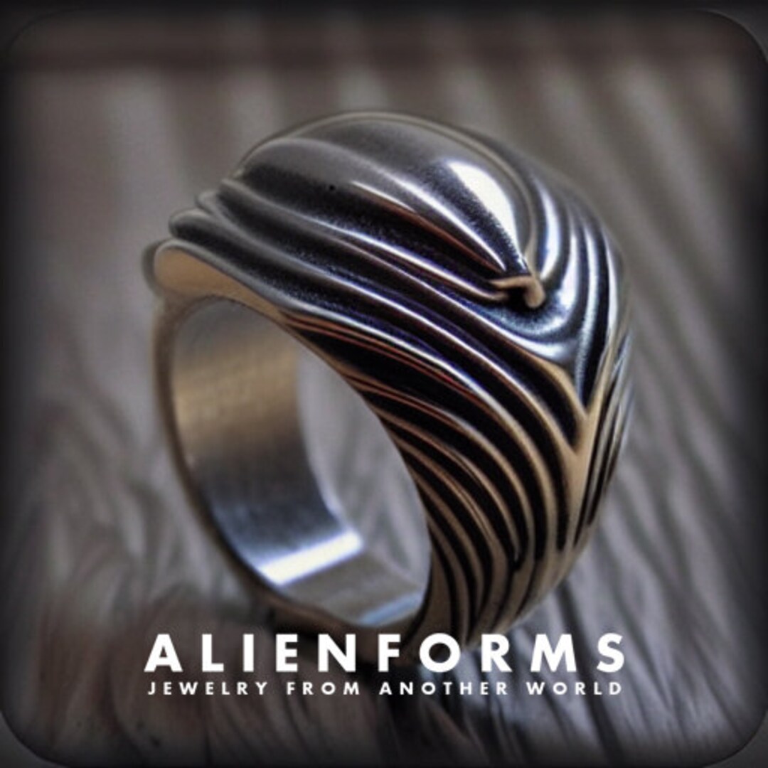 Aliens Ring, Gothic, Geek Ring, Scifi Ring, Cyberpunk Gamer Ring ...