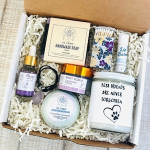 Pet Sympathy Gift Box with Candle & Soap, Thinking of You Pet Loss Care Package, Grieving Gift for Her