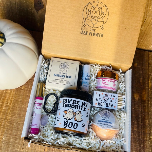 You're my Favorite Boo Gift Set - Best Friends Spa Gift Box - Handmade Birthday Gif - Fall Candle - Autumn box - Halloween Gift - Ghosts