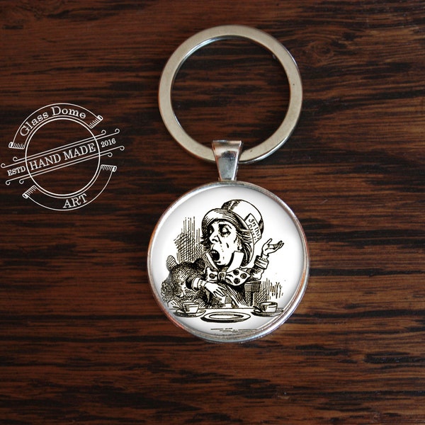 Alice in Wonderland keychain the mad Hatter key ring, mad Hatter key chain, picture under glass, keychains handmade gift for men and woman