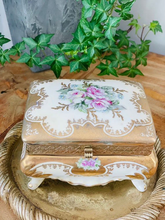 Vintage Hand Painted Porcelain Trinket Box, Hinge… - image 2