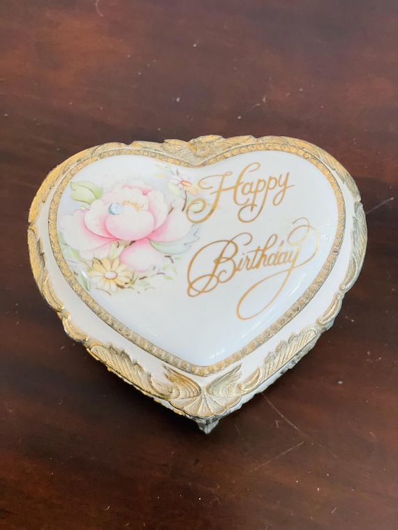 Vintage Heart Shaped footed Jewelry Casket, Valentine, Happy Birthday Music Box, Plays