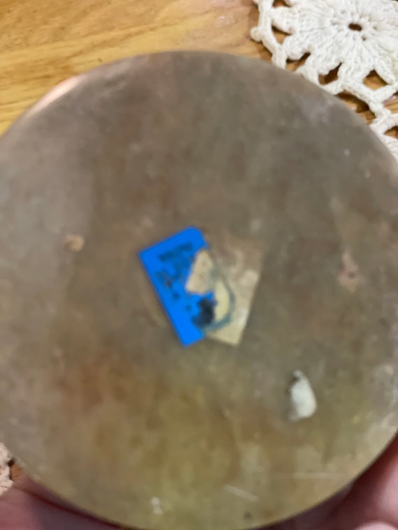 Round Alabaster/Stone Cache Box with Inlaid Flora… - image 4