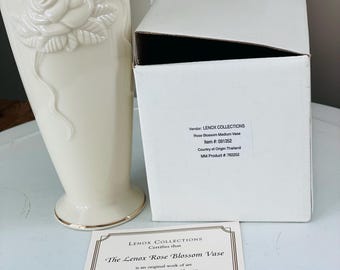 Lenox Rose Blossom Cream Gold Trim Vase 7.5" Porcelain Vase, Flower Vase, Original Box