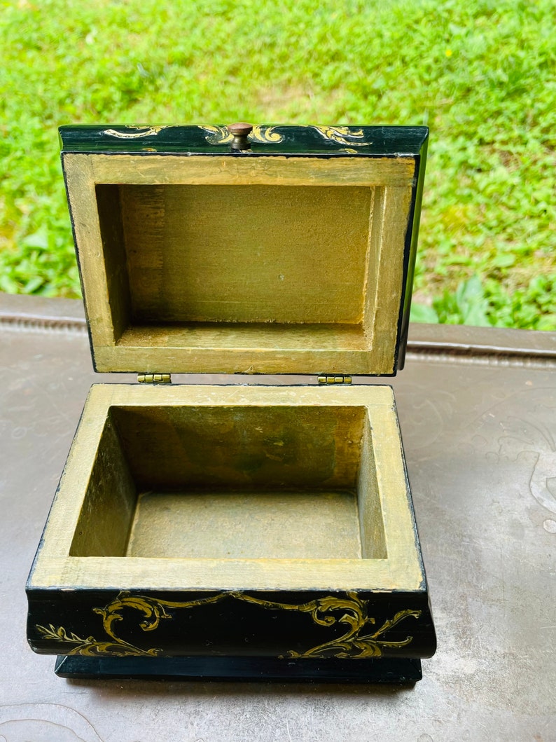 Beautiful Vintage Black Lacquer Decoupage Box 1960's Etsy
