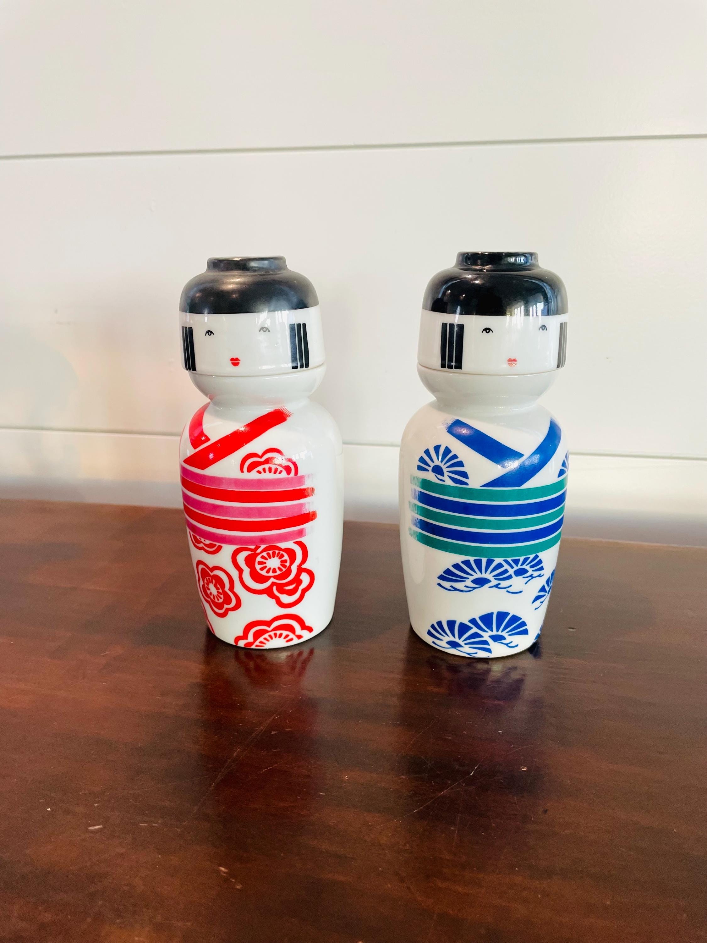 *Sweetなボトルオブジェ♡** Pair of Vintage Kikkoman Wine Sake Decanters/cups, Kokeshi Dolls