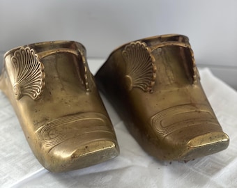 Antique Brass Spanish Conquistador Stirrup Shoes, Adorned with a Shell Motif