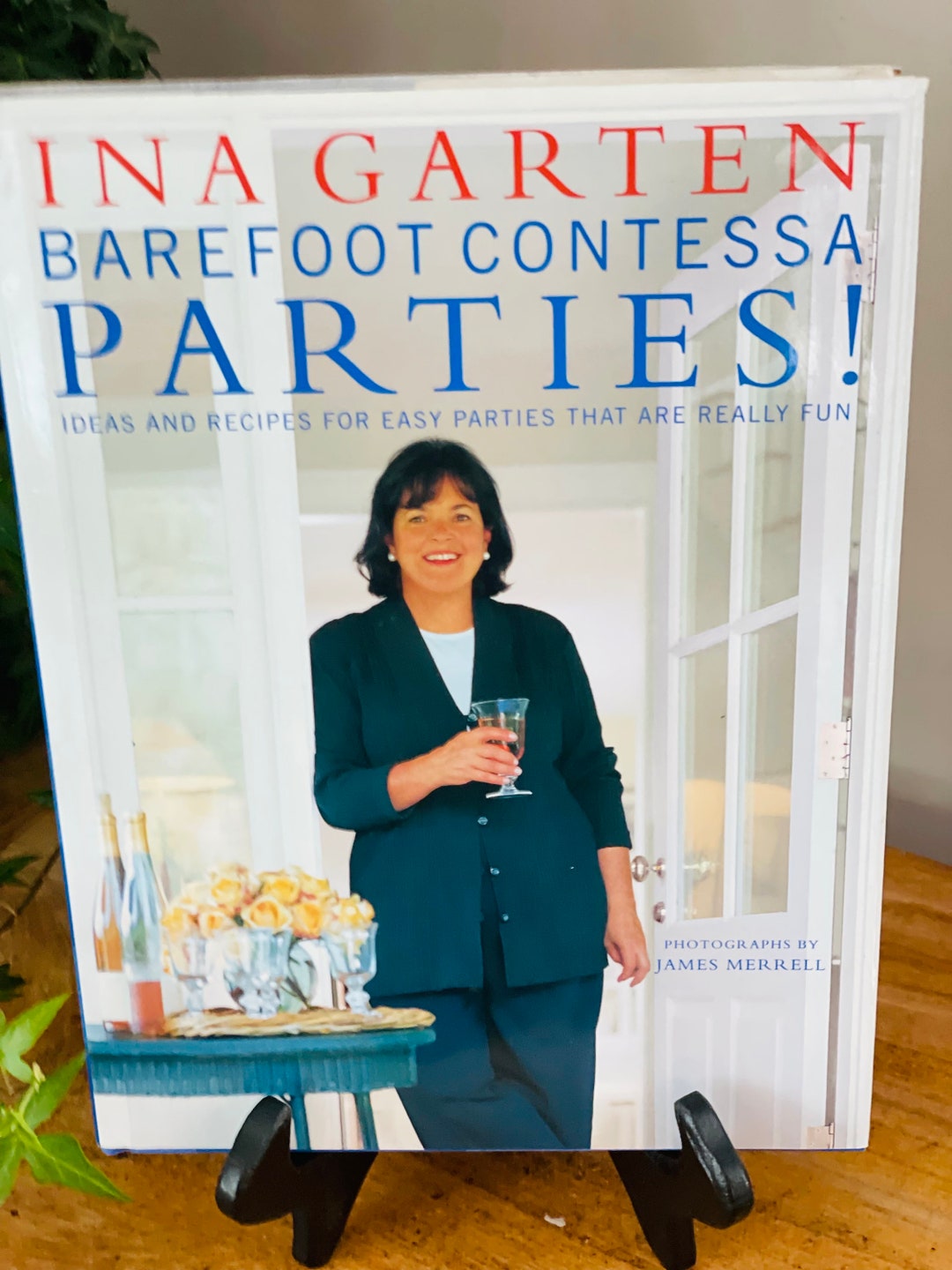 Ina Garten Barefoot Contessa barefoot Contessa Parties Cookbook, 2001