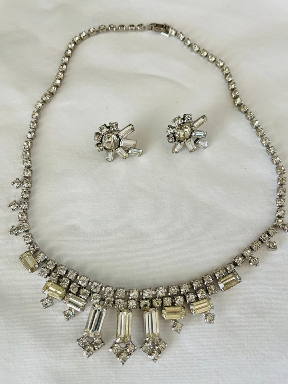 Vintage rhinestone shop necklace sets