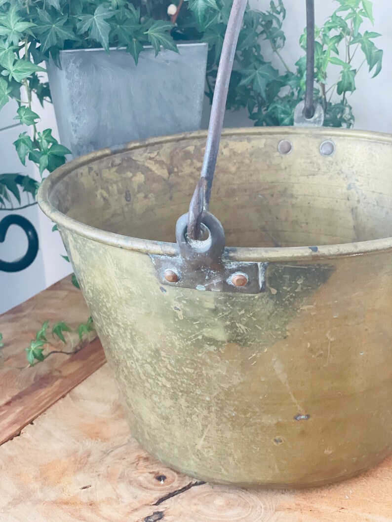 Antique Rustic Brass Pot with handle, Brass Planter, Large Brass handled Cauldron, Forged Handle Brass Pail, Farmhouse, Hearth image 6