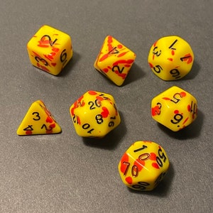 Mork Borg / Forbidden Psalm Tungt blod och blodstänk Tärningsset Dungeons and Dragons, Murder Hobo, OSR, Pathfinder Dungeon Master, DM, RPG