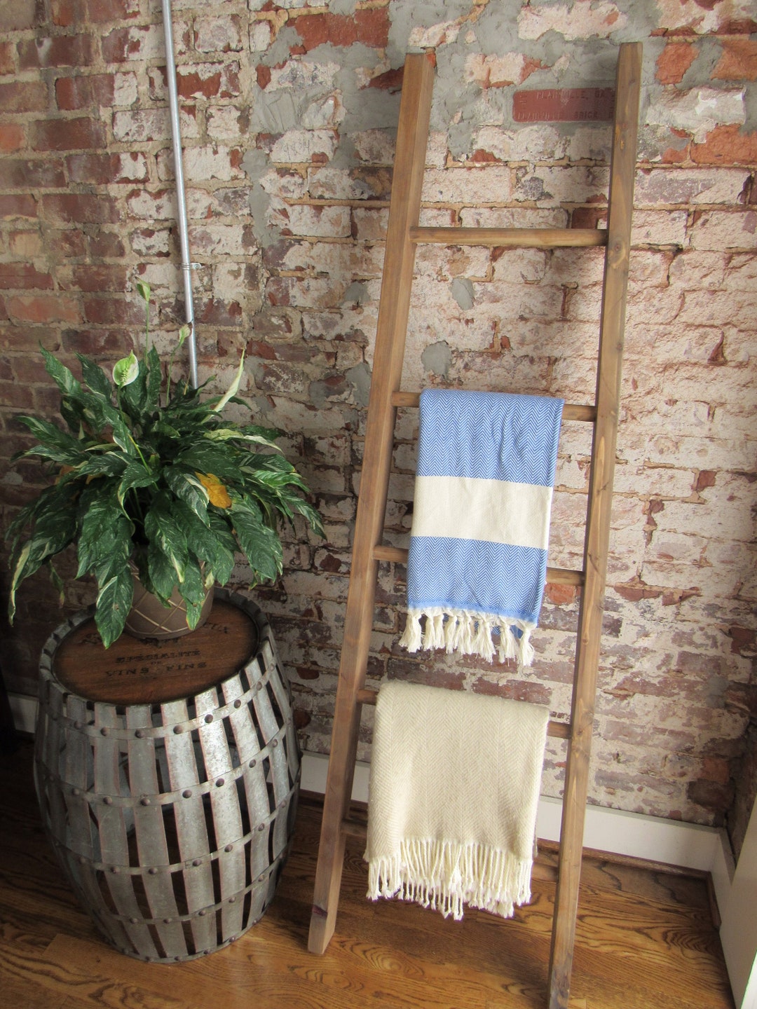 Farmhouse Blanket Ladder // Round Rung Ladder // Rustic Wooden Etsy
