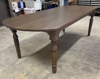 Modern Farmhouse Wood Dining Table with Oval Top, French Country