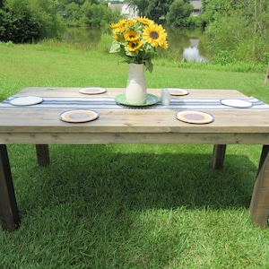 Farmhouse Dining Table // Distressed Dining Table // Rustic Farm Table // Reclaimed Wood Table // Family Style Table